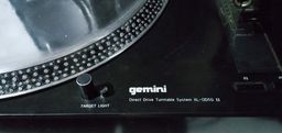 Título do anúncio: Toca discos Gemini DD50 II 