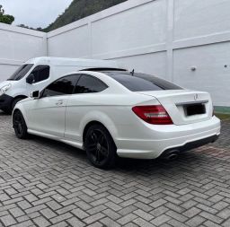 https://img.olx.com.br/thumbs256x256/35/355351832016398.jpg