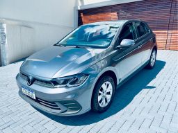 https://img.olx.com.br/thumbs256x256/35/356592392083614.jpg