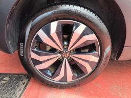 https://img.olx.com.br/thumbs256x256/35/357502035192777.jpg