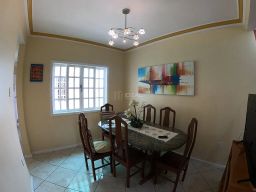 https://img.olx.com.br/thumbs256x256/35/357582403217641.jpg