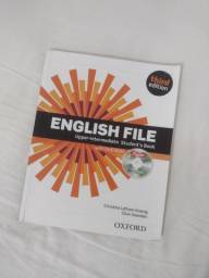 Título do anúncio: Livro de Inglês usado em ótimo estado - "English File: Upper-intermediate Student's Book"