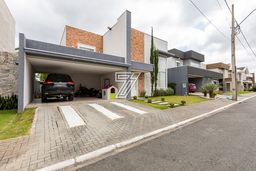 Título do anúncio: Casa de condomínio para venda possui 224 metros quadrados com 4 quartos em São Braz - Curi