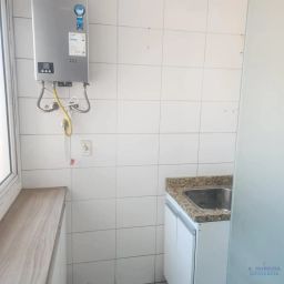 https://img.olx.com.br/thumbs256x256/35/358531375083081.jpg
