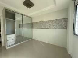 https://img.olx.com.br/thumbs256x256/35/358532526658083.jpg