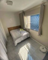 https://img.olx.com.br/thumbs256x256/35/358541281605890.jpg
