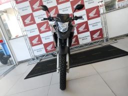 https://img.olx.com.br/thumbs256x256/35/358566765193775.jpg