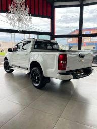 https://img.olx.com.br/thumbs256x256/35/358645939657213.jpg