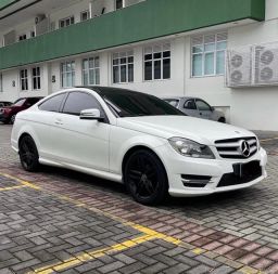 https://img.olx.com.br/thumbs256x256/35/359366590508637.jpg
