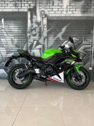 https://img.olx.com.br/thumbs256x256/35/359543275239568.jpg