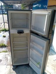 https://img.olx.com.br/thumbs256x256/35/359598524059909.jpg