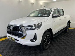 https://img.olx.com.br/thumbs256x256/36/360566407727515.jpg