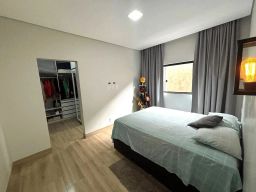 https://img.olx.com.br/thumbs256x256/36/360589391700822.jpg