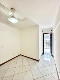 https://img.olx.com.br/thumbs256x256/36/360647676362549.jpg