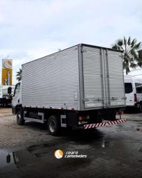 https://img.olx.com.br/thumbs256x256/36/360680634670299.jpg