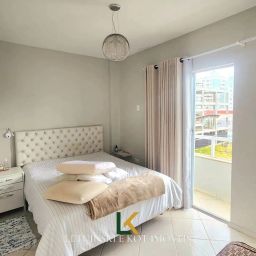 https://img.olx.com.br/thumbs256x256/36/361566159720768.jpg