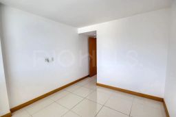 https://img.olx.com.br/thumbs256x256/36/361582872115582.jpg