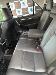 https://img.olx.com.br/thumbs256x256/36/361676296341618.jpg