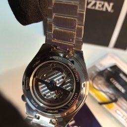https://img.olx.com.br/thumbs256x256/36/361697539719085.jpg