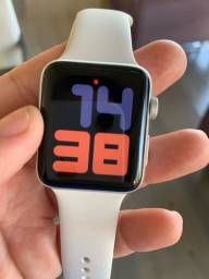 Título do anúncio: Vendo ou troco (por iphone) Apple Watch Série 42mm 