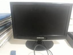 Título do anúncio: Monitor Samsung 40 polegadas