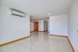 https://img.olx.com.br/thumbs256x256/36/362540391956729.jpg