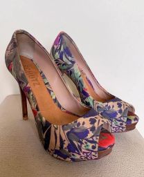 https://img.olx.com.br/thumbs256x256/36/362687282356613.jpg