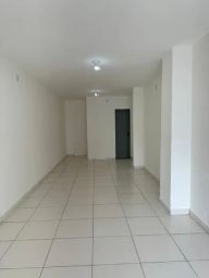 https://img.olx.com.br/thumbs256x256/36/363496822202038.jpg