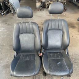 https://img.olx.com.br/thumbs256x256/36/364612438696241.jpg