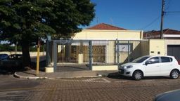 Título do anúncio: Venda de Casas / Comercial na cidade de Araraquara