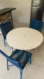 https://img.olx.com.br/thumbs256x256/36/365433837474892.jpg