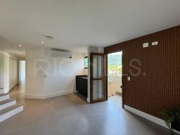 https://img.olx.com.br/thumbs256x256/36/365514407760744.jpg