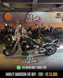 https://img.olx.com.br/thumbs256x256/36/365516406897947.jpg