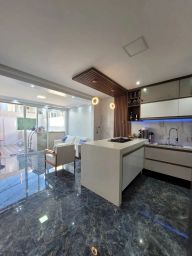 https://img.olx.com.br/thumbs256x256/36/365519409790749.jpg