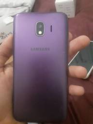 Título do anúncio: Samsung galaxy j4 