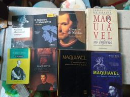 Título do anúncio: R$45 Coleção Maquiavel 8 livros