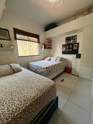 https://img.olx.com.br/thumbs256x256/36/366564761835075.jpg