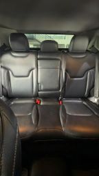 https://img.olx.com.br/thumbs256x256/36/366651669160473.jpg