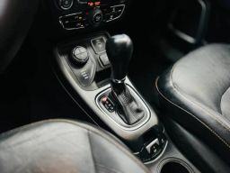 https://img.olx.com.br/thumbs256x256/36/368612670528619.jpg