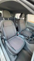 https://img.olx.com.br/thumbs256x256/36/368644553272661.jpg