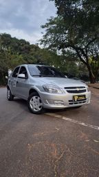 https://img.olx.com.br/thumbs256x256/36/368667173571881.jpg