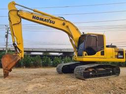 Título do anúncio: Escavadeira Hidráulica Komatsu pc200 ano 2016