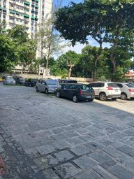 https://img.olx.com.br/thumbs256x256/36/369566875482806.jpg