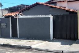 Título do anúncio: Casa Solta 1/4 (pode virar 2) em Pitangueiras, Lauro de Freitas 