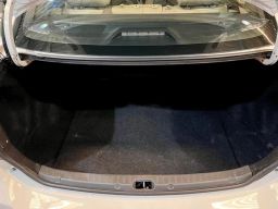 https://img.olx.com.br/thumbs256x256/37/370551389372747.jpg