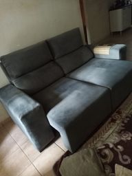 Título do anúncio: Sofa retrátil reclinável em perfeito condições 