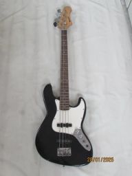 https://img.olx.com.br/thumbs256x256/37/371511861025524.jpg