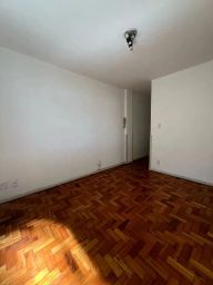 https://img.olx.com.br/thumbs256x256/37/372547524784209.jpg