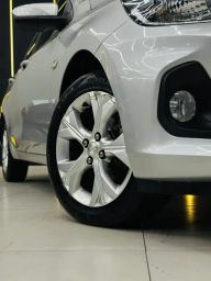 https://img.olx.com.br/thumbs256x256/37/372697768066406.jpg