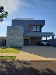 Título do anúncio: Casa de Condomínio com 4 Quartos e 5 banheiros à Venda, 400 m² por R$ 2.600.000